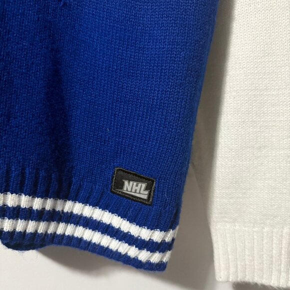 Vintage Toronto Maple Leafs Men’s XL Zip-Up Sweater - Picture 6 of 11